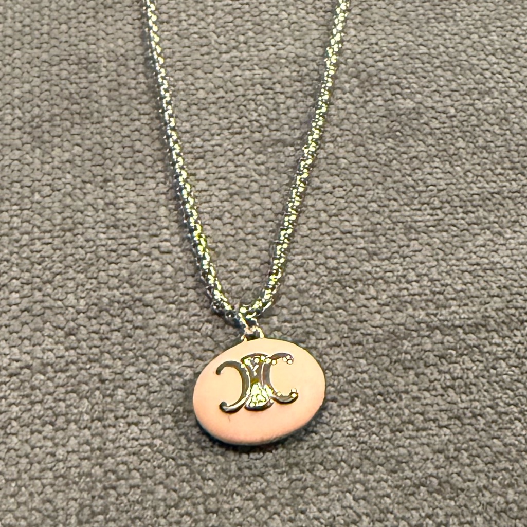 Pink And Silver Triomphe Pendant Necklace 75$